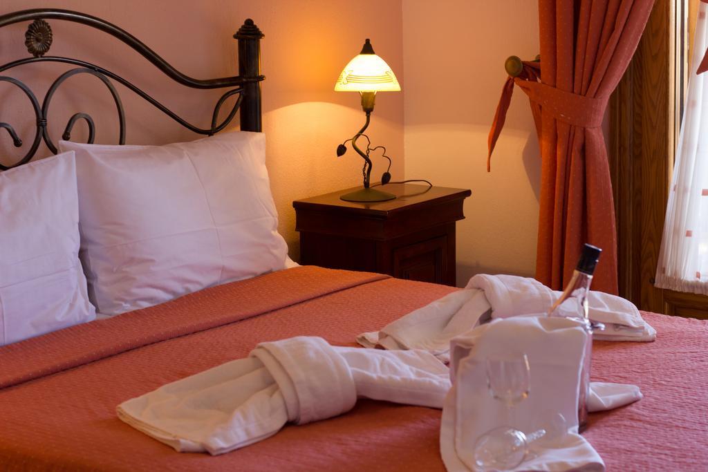 Hotel Ismini อาโมเลียนี ห้อง รูปภาพ